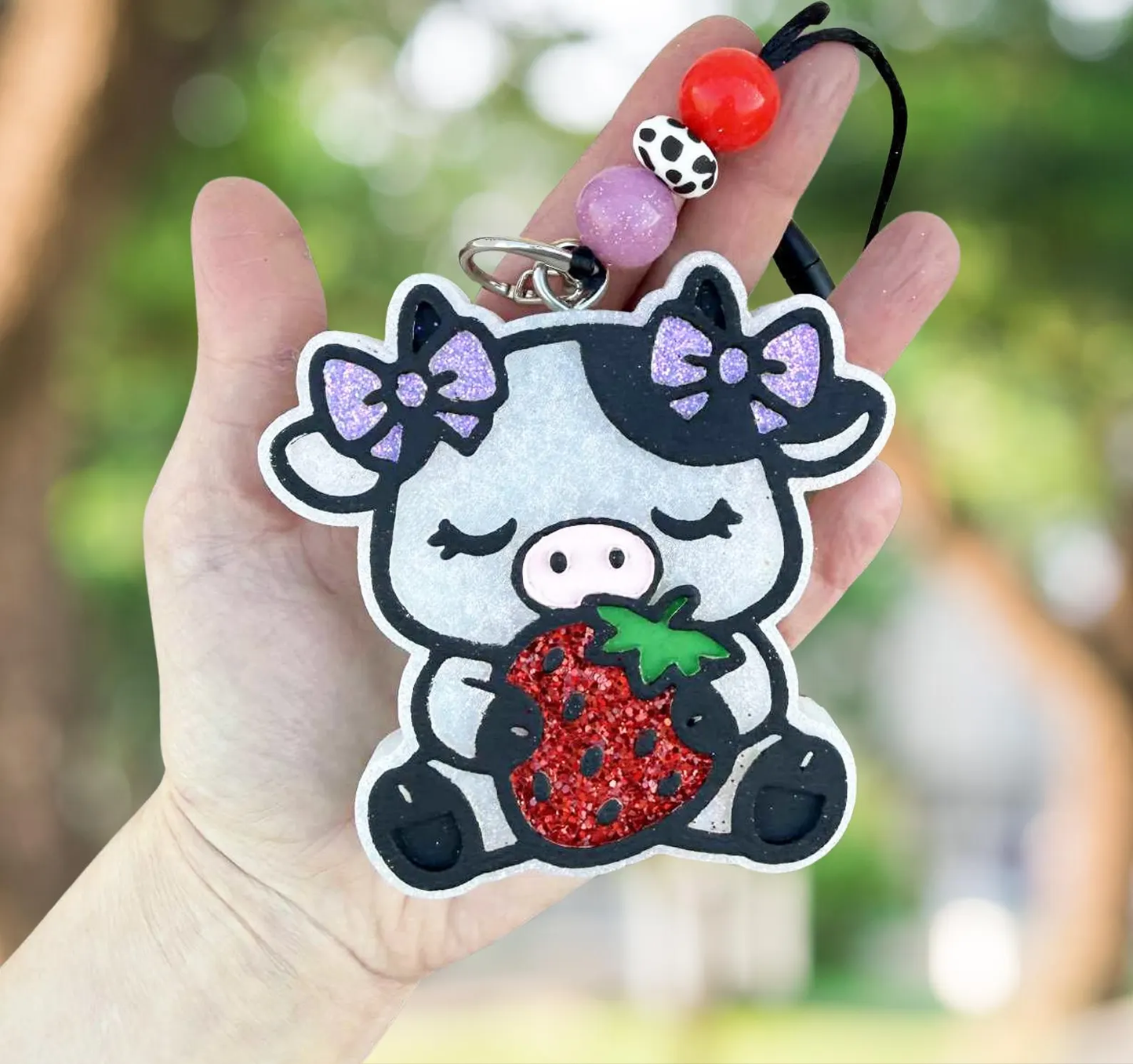 Strawberry cow freshie