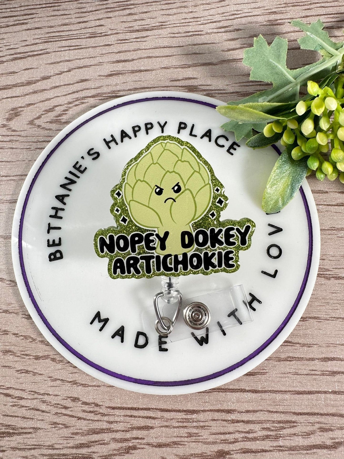 Artichoke retractable badge reel