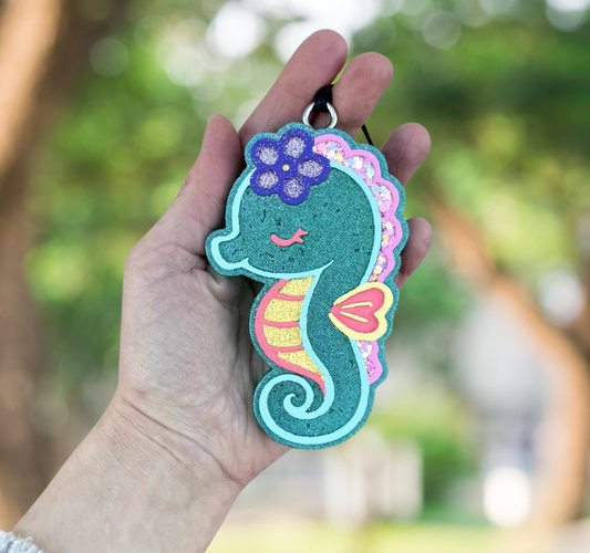 Seahorse freshie