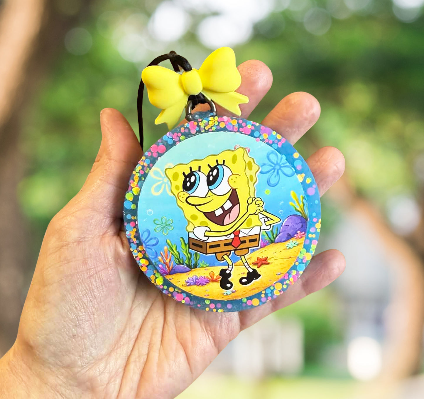 Little sponge guy freshie