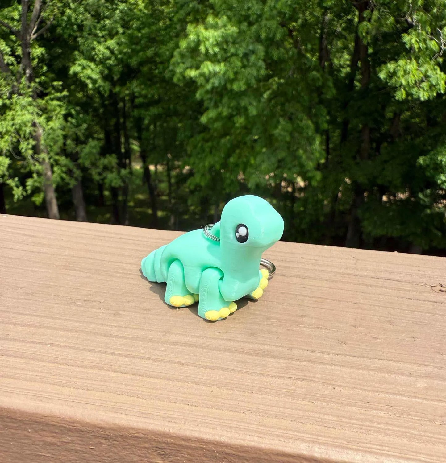 Brontosaurus dinosaur keychain