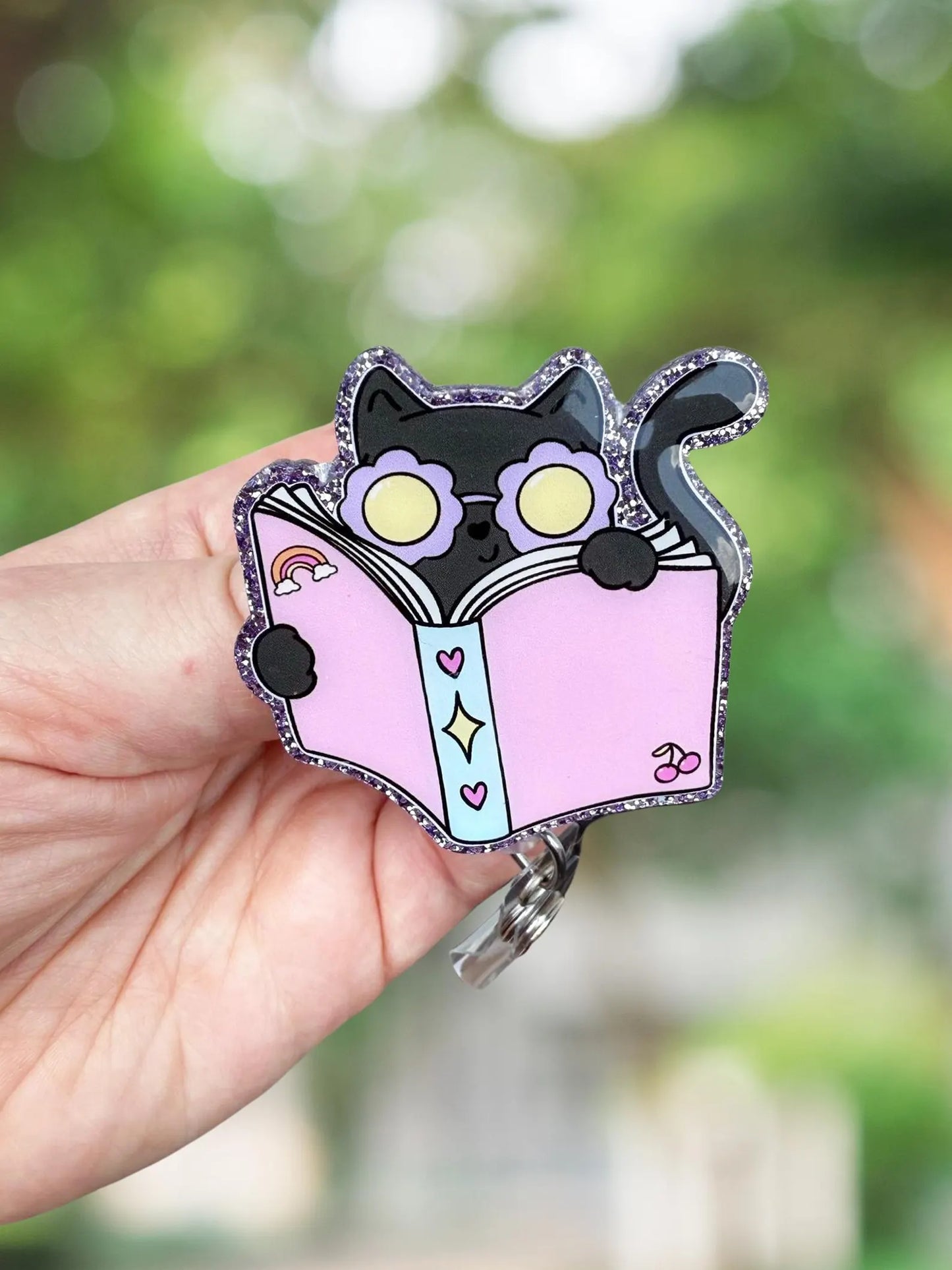 Reading cat retractable badge reel