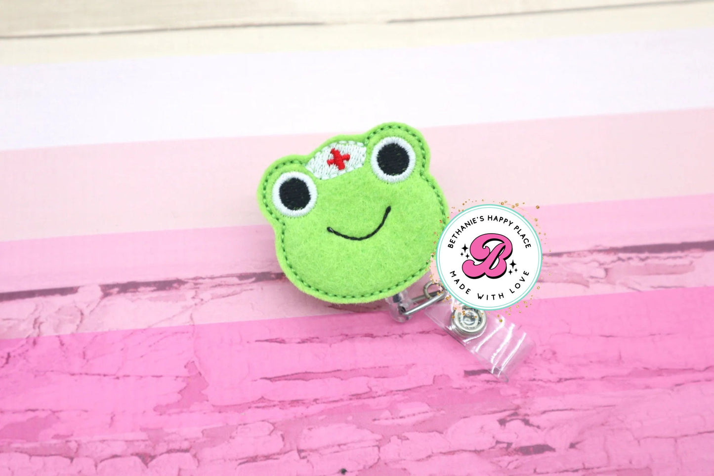 Frog nurse badge reel, frog gift, gift for nurse, nurse badge reel, retractable badge reel, nurse ID badge holder, cute frog felt badge reel