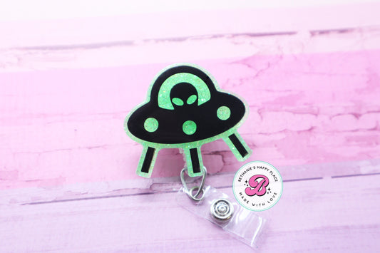 Alien spaceship badge reel, alien badge holder, alien gifts, funny nurse badge reel, nurse ID holder, retractable lanyard, alien badge clip