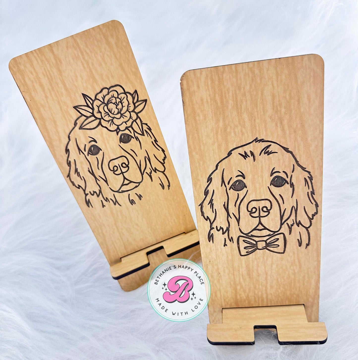 Golden Retriever gifts, dog phone stand, wooden phone stand, wood phone holder, docking station, dog phone holder, personalized gifts