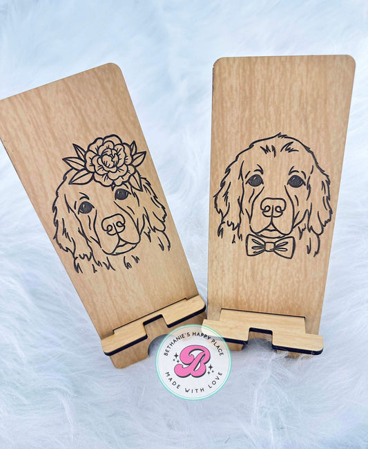 Golden Retriever gifts, dog phone stand, wooden phone stand, wood phone holder, docking station, dog phone holder, personalized gifts