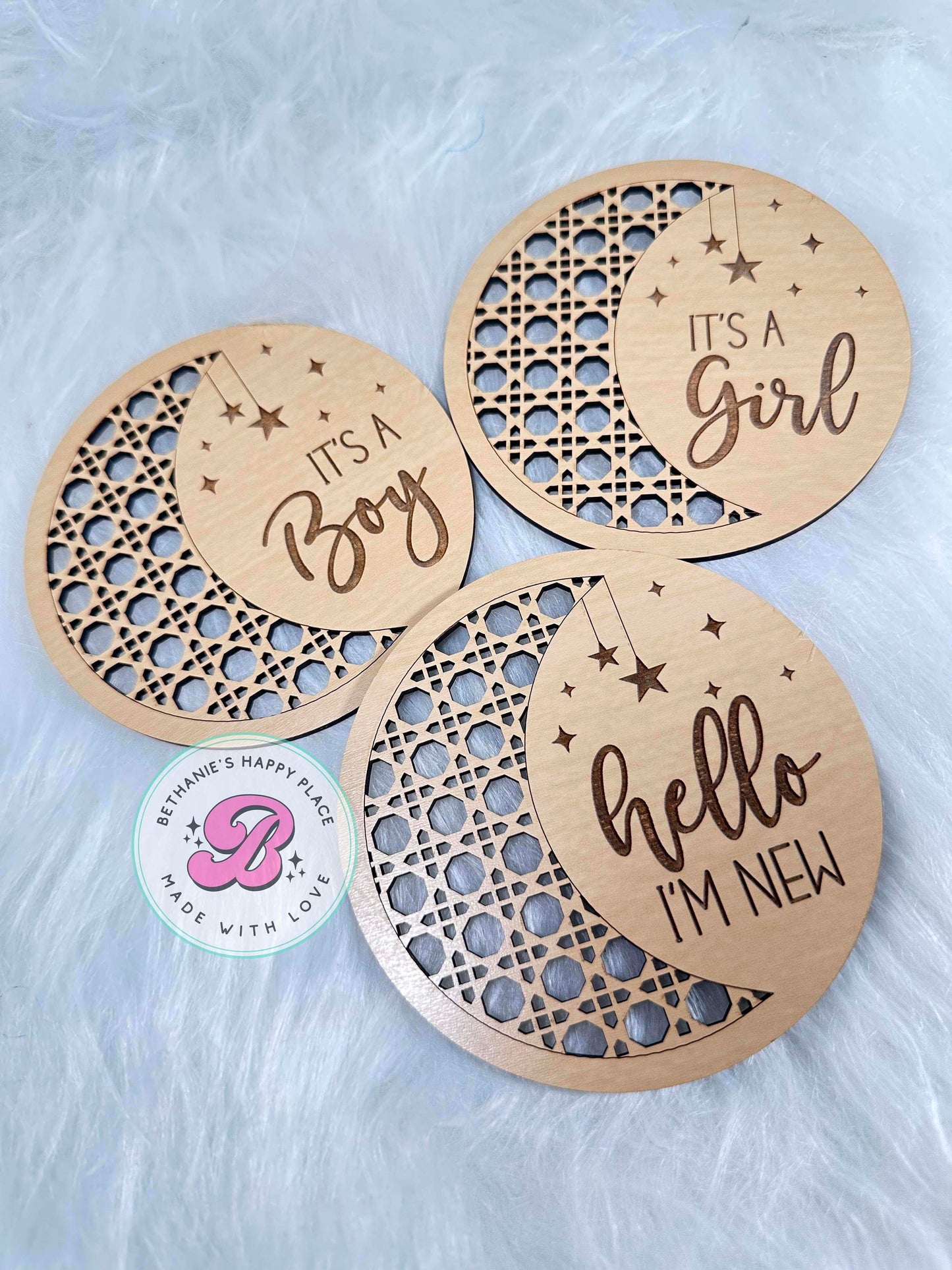 Newborn baby wood moon gender discs, newborn photo prop, newborn gifts, it's a boy, it's a girl, hello I'm new, baby shower gifts