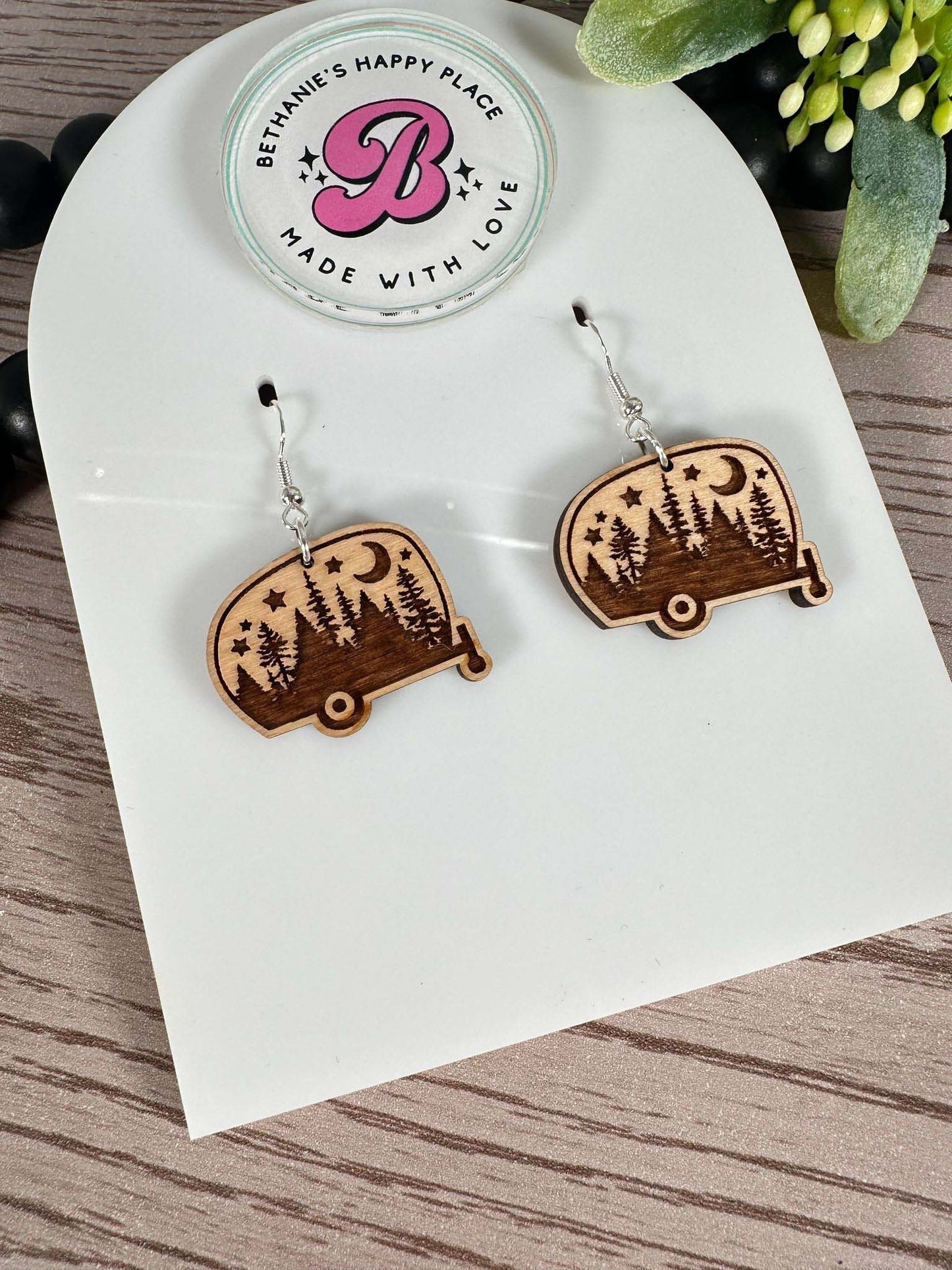 Wood camper earrings, outdoorsy gifts, camping wood dangle earrings, camping jewelry, gifts for women, handmade earrings